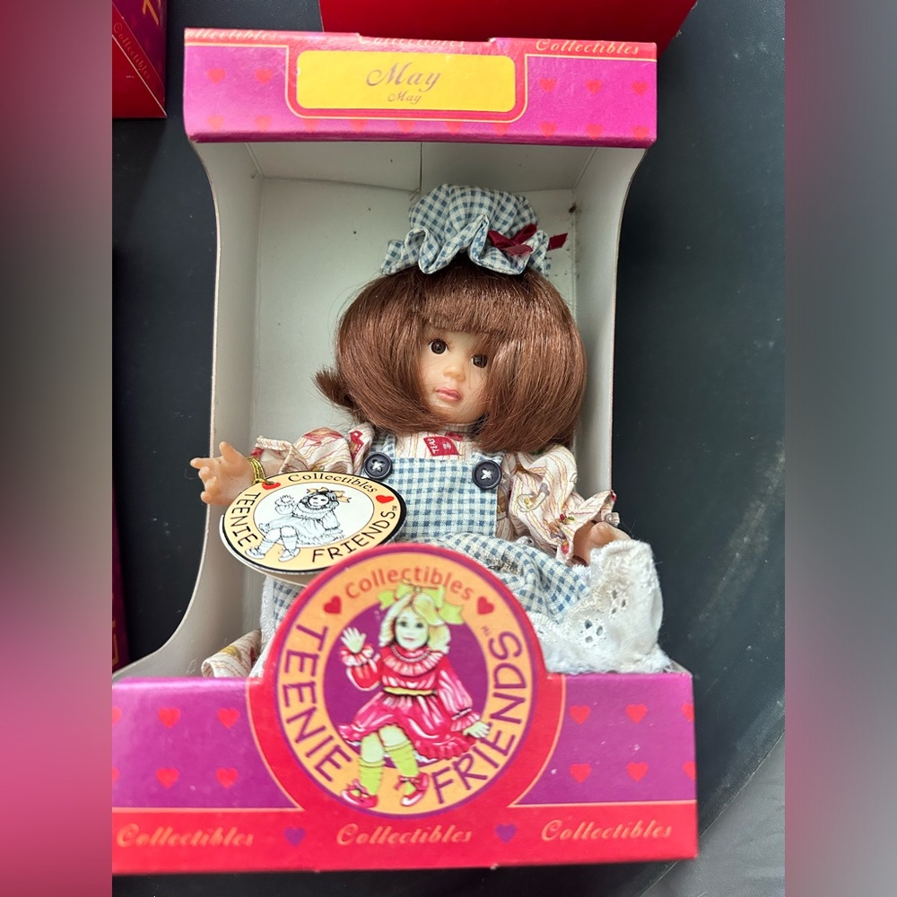 Teenie Friends Collectibles